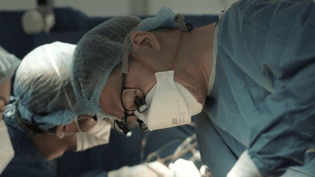 How To Avoid A Failed Hair Transplant - Symptoms and Causes