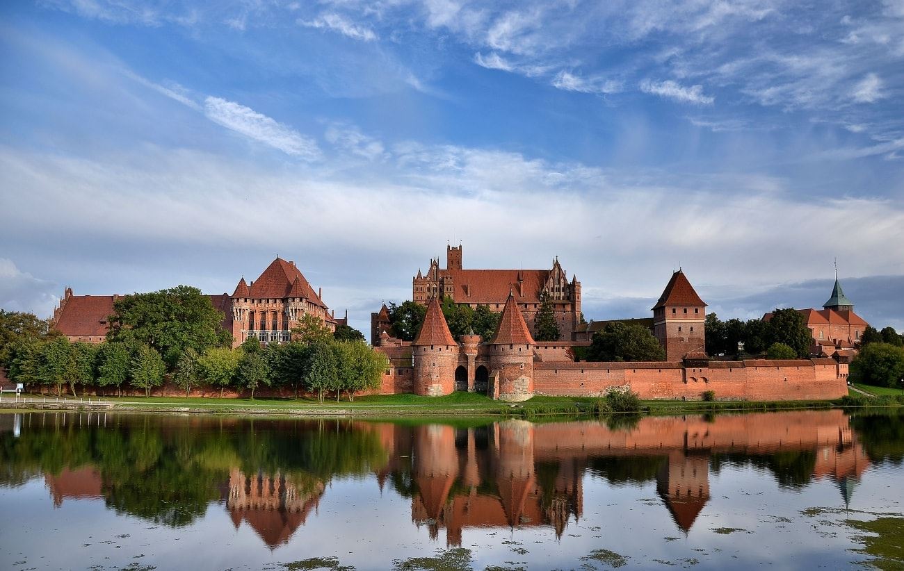 What To Expect From Poland? Top 8 Reasons To Visit Poland